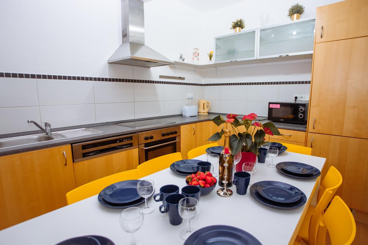 Beautiful Apartment In Central Residence Prag Exterior foto